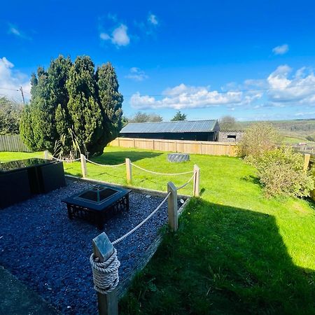 1 Bedroom Holiday Let In The Heart Of West Wales Carmarthen Exteriér fotografie
