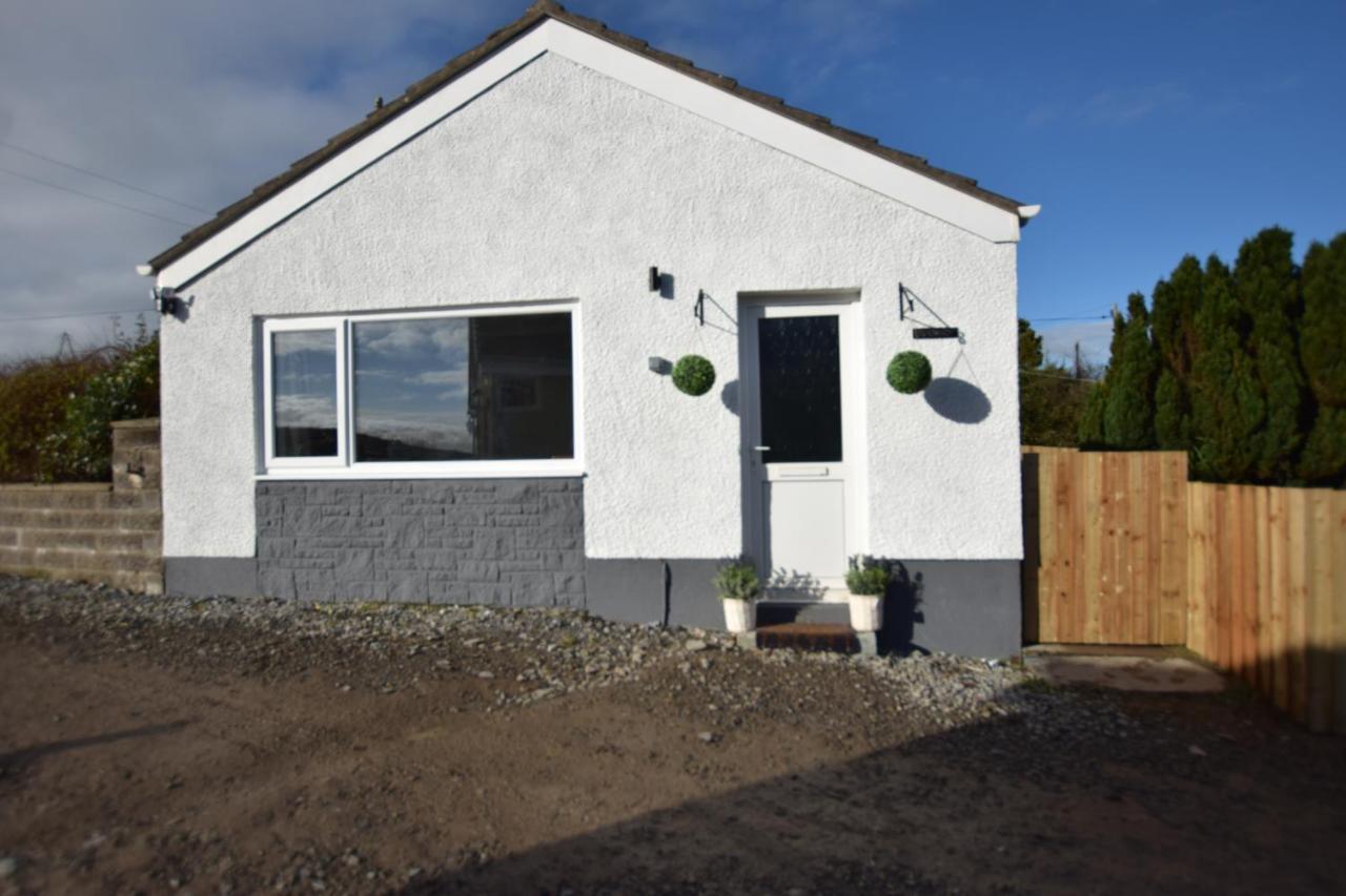 1 Bedroom Holiday Let In The Heart Of West Wales Carmarthen Exteriér fotografie